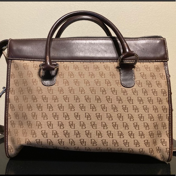 Dooney and Bourke - Picture 2 of 2